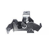 Скоба, петля-зачіп замку задньої двері верхня права Ford Transit 2.0/2.2/2.4 TDCI дизель Форд Транзит 2000-2013, YC15V44162AC, фото 3