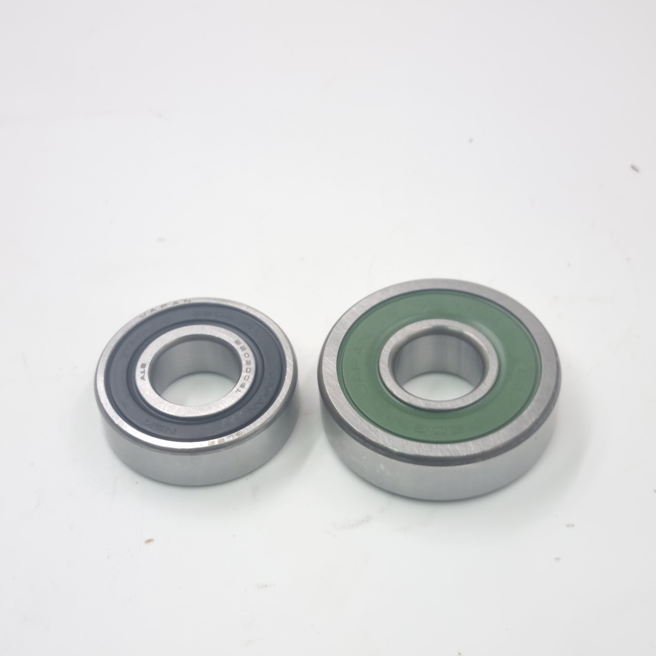 Оригінальний підшипник генератора передній 1800A020 Аутлендер I, II, III