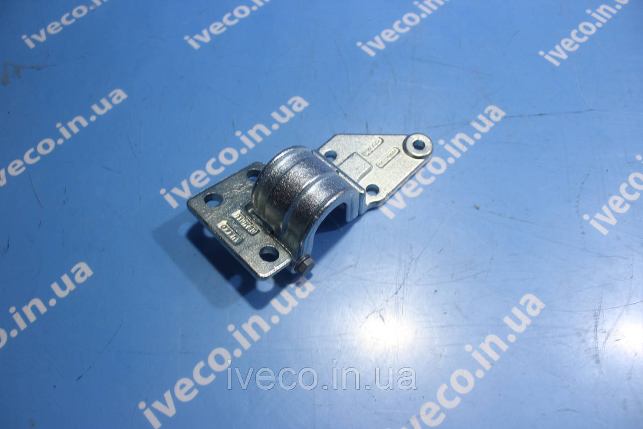 Навіс дверей лівий верхній Iveco Stralis 500301542