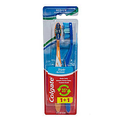 Зубна щітка Colgate Triple Action (середня жорсткість) 2 шт.