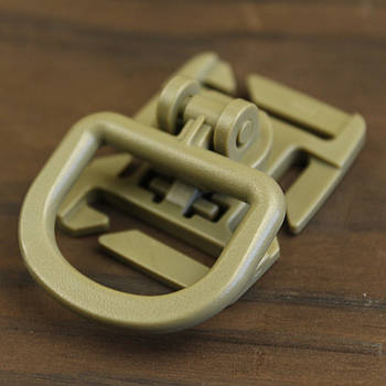 Поворотне D-кільце на стропу MOLLE Coyote