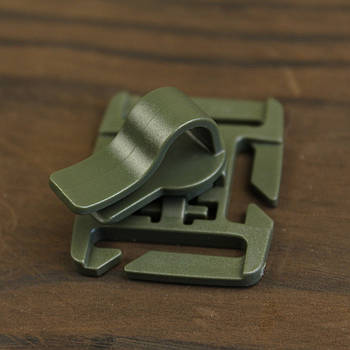Пряжка для гідратора на систему MOLLE Olive