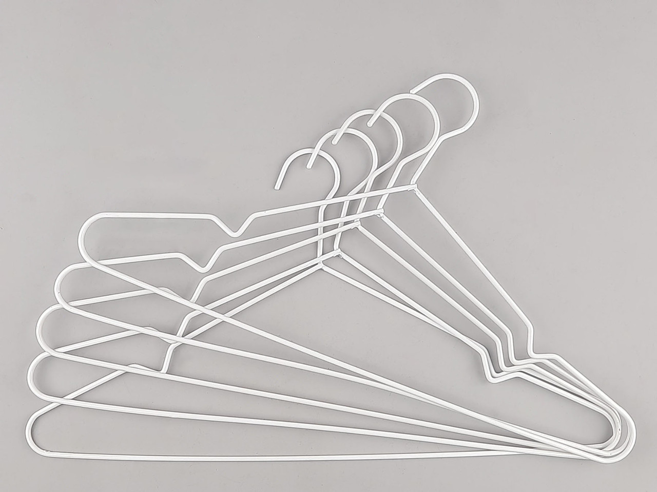 Плічка вішалки тремпеля оцинковані металеві білого кольору, довжина 40 см, в упаковці 5 штук
