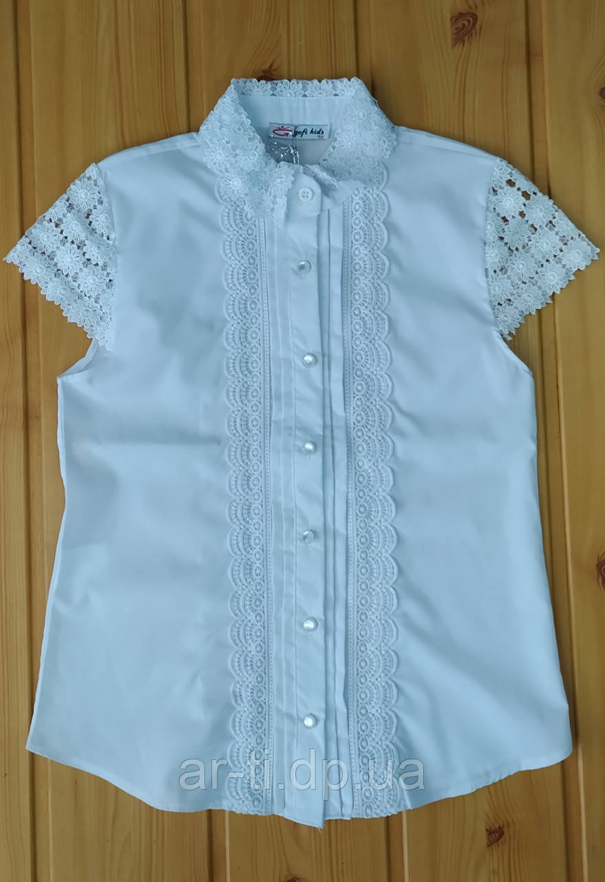 Шкільна блуза на дівчинку 12,14 років