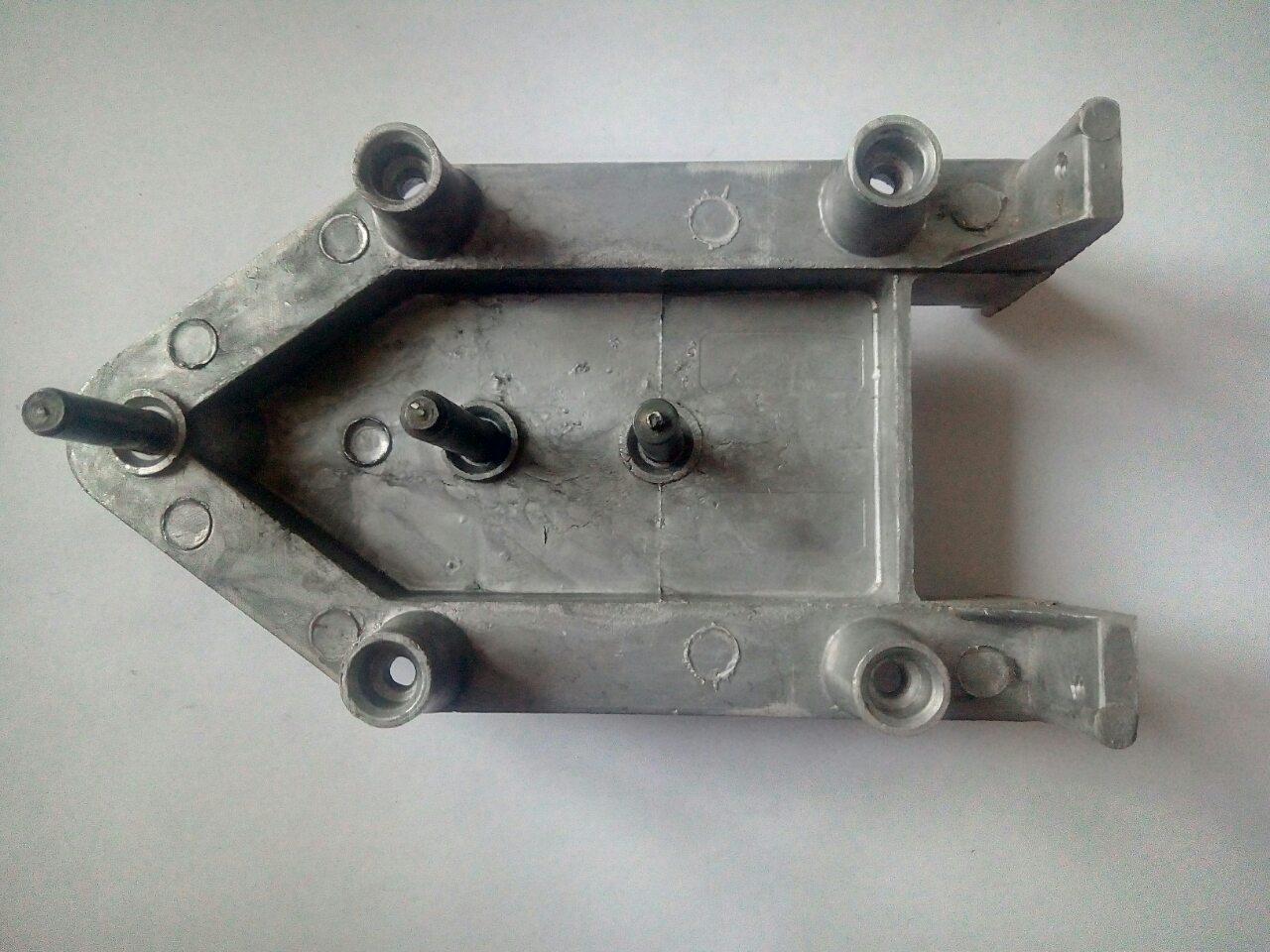 Корпус заднього редуктора до м'ясорубки Ельво