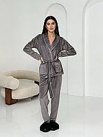 Жіноча велюрова піжама з поясом V. Velika