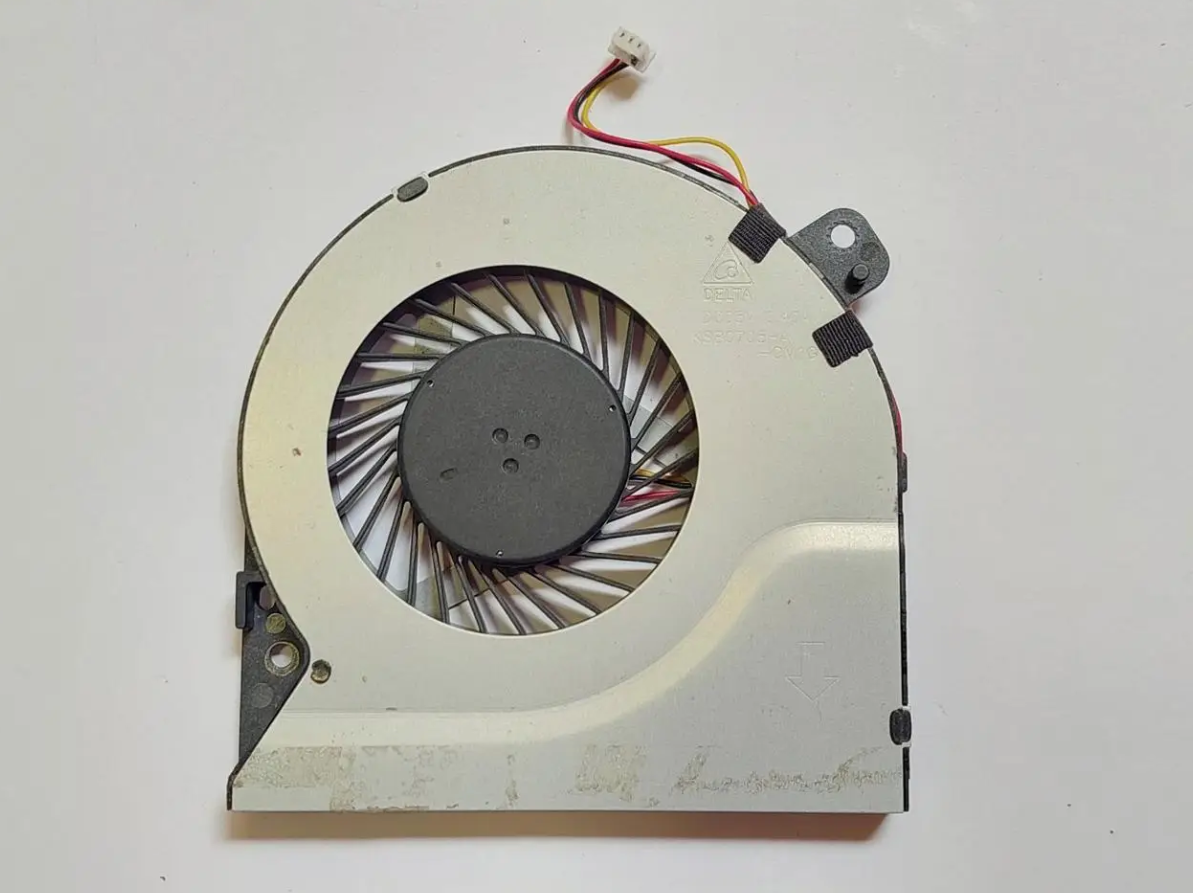 Кулер Asus K750, X750, F750, R751L, A750, X550 K550 (13N0-QQA0102 13NB4A1AM010-2) б/в