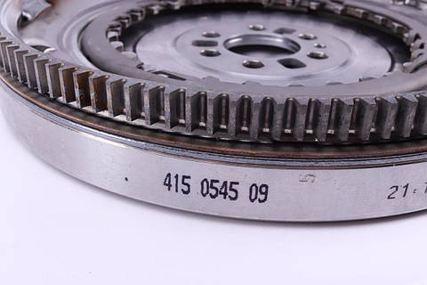 Демпфер сцепления VW Golf VI/VII/Skoda Octavia II/III 1.6TDI 09