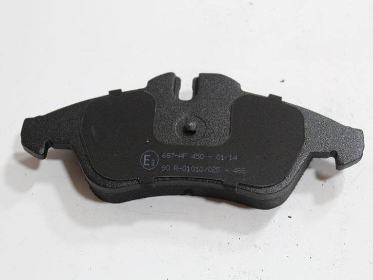 Колодки передні гальмівні MERCEDES-BENZ VITO (W638) — 112 CDI 2.2 (638.094) (1997.03 — 2003.07) BP2687 BREMSI