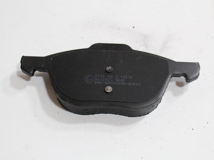 Колодки передні гальмівні MAZDA 3 ЛІФТБЕК (BK) 1.6 1999.09-2009.12, FORD C-MAX, FOCUS II, FOCUSIII BP3133