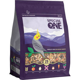 Корм для птахів Special One для середніх папуг 500 г (4823082421237) - оригінал