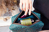 Велика шкіряна косметичка з тисненням Карпати кольору Морської хвилі, фото 4