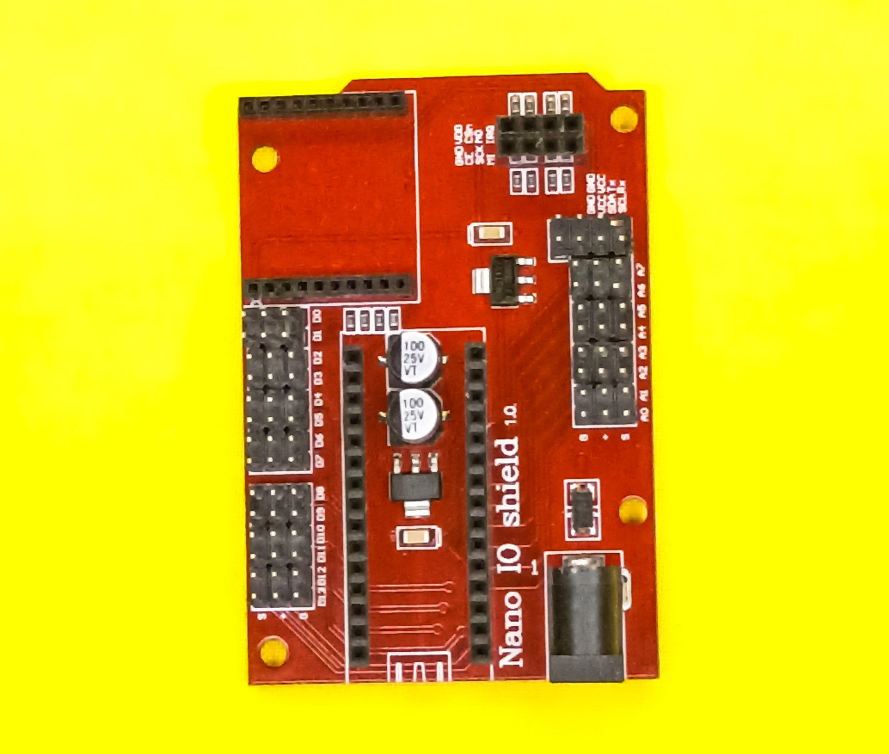Плата розширення для nano IO shield, pro mini червона
