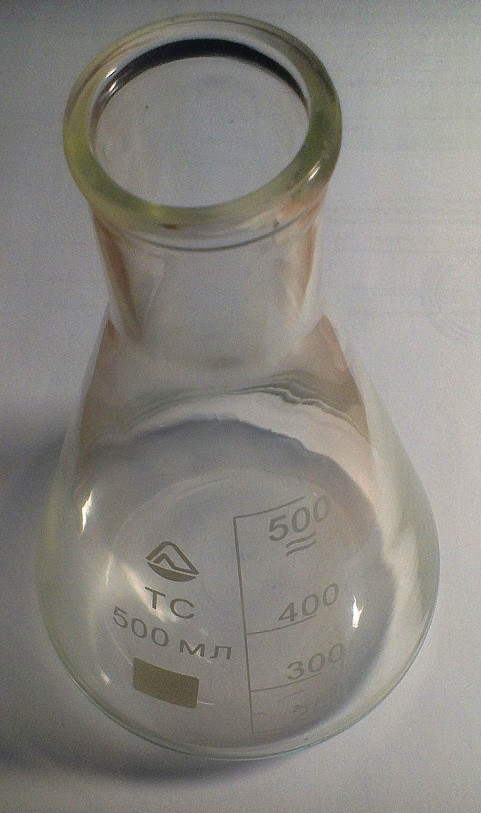 Колба мірна конічна КН-500 на 500 мл ТЕ 32246694.02 - 2013 "Лаборант"