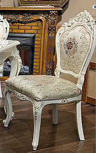 Стілець обідній вишуканий у стилі бароко білого кольору Луїза