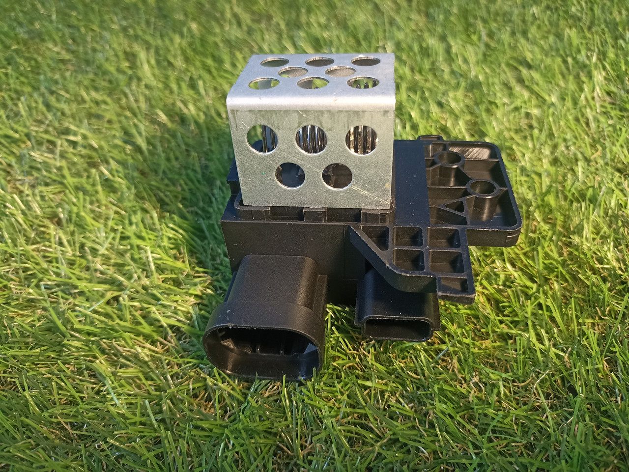 Реостат резистор вентилятора Renault (255503792R 255509263R), фото 1