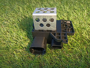 Реостат резистор реле вентилятора 255503792R 255509263R Renault Captur 2013-2023