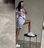 Жіночий літній костюм: футболка вільного крою та шорти з принтом, фото 7