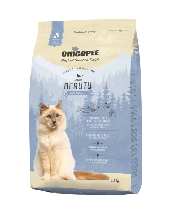 Повнораціонний сухий корм Chicopee CNL Cat Adult Beauty Salmon  із лососем для дорослих котів старше 1 року з вибагливими шкірою