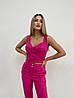 Малиновий модний стильний жіночий костюм-трійка (штани + топ + піджак) з костюмної тканини, фото 6