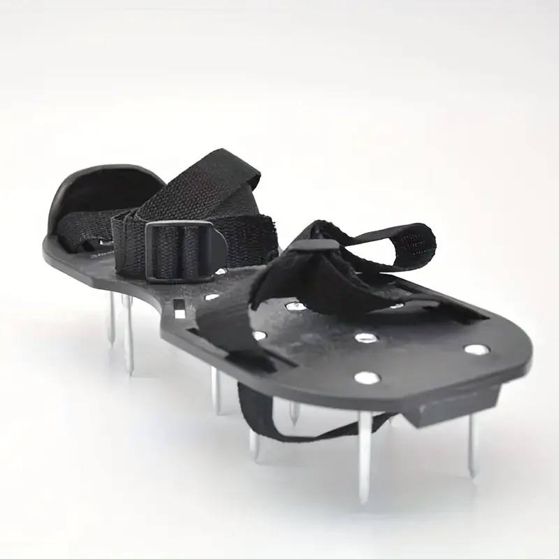 Накладки на взуття з шипами для наливної підлоги (мокроступи) 2 шт (права+ліва) 44 р.