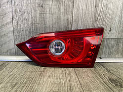 Ліхтар внутрішній Infiniti Q50 15-20 SEDAN 2.0T 2016 прав. (б/у)