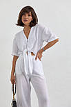 Жіночий літній костюм зі штанами та блузкою на зав'язках — білий колір, L (є розміри), фото 3