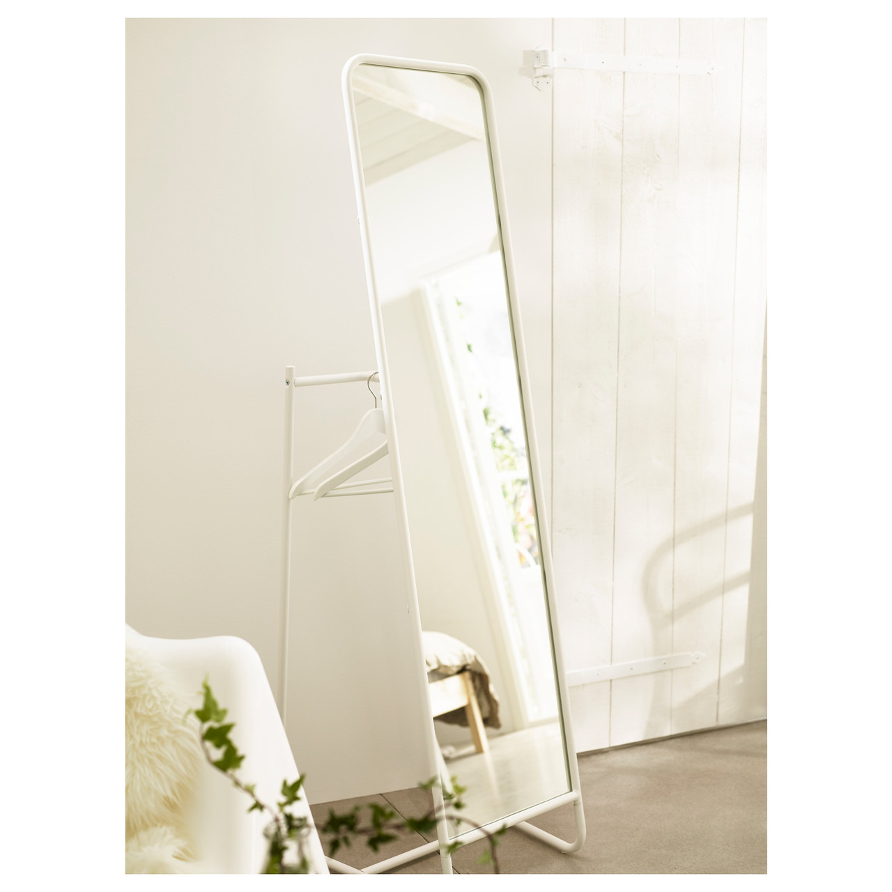 Зеркало напольное IKEA KNAPPER белое 003.962.42 - фото 3 - id-p345419328