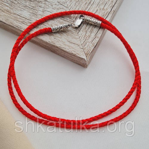 Шнур ювелірний червоний зі срібною з чорнінням застібкою на шию
