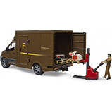 Promo Ціна! Спецтехніка Bruder автомобіль MB Sprinter кур&apos;єр UPS з фігуркою та аксесуарами (02678) - тільки на ZaGrosh.com.ua, фото 5