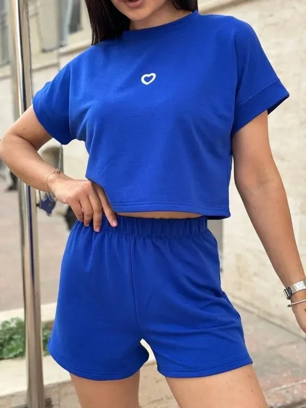 Трикотажний спортивний костюм із шортами та короткою футболкою