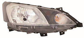 Фара передня права Nissan NV200 09-16 (Тайвань) 26010JX30A