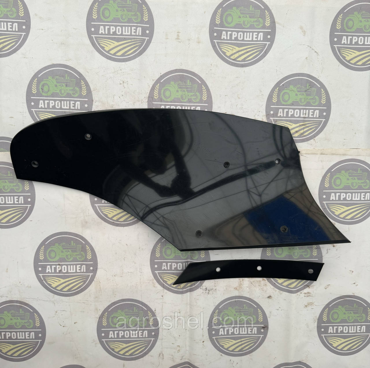 Прямой отвал композитный Tekrone для ПЛН 3-35, 5-35 на сайте нашего магазина АгроШел