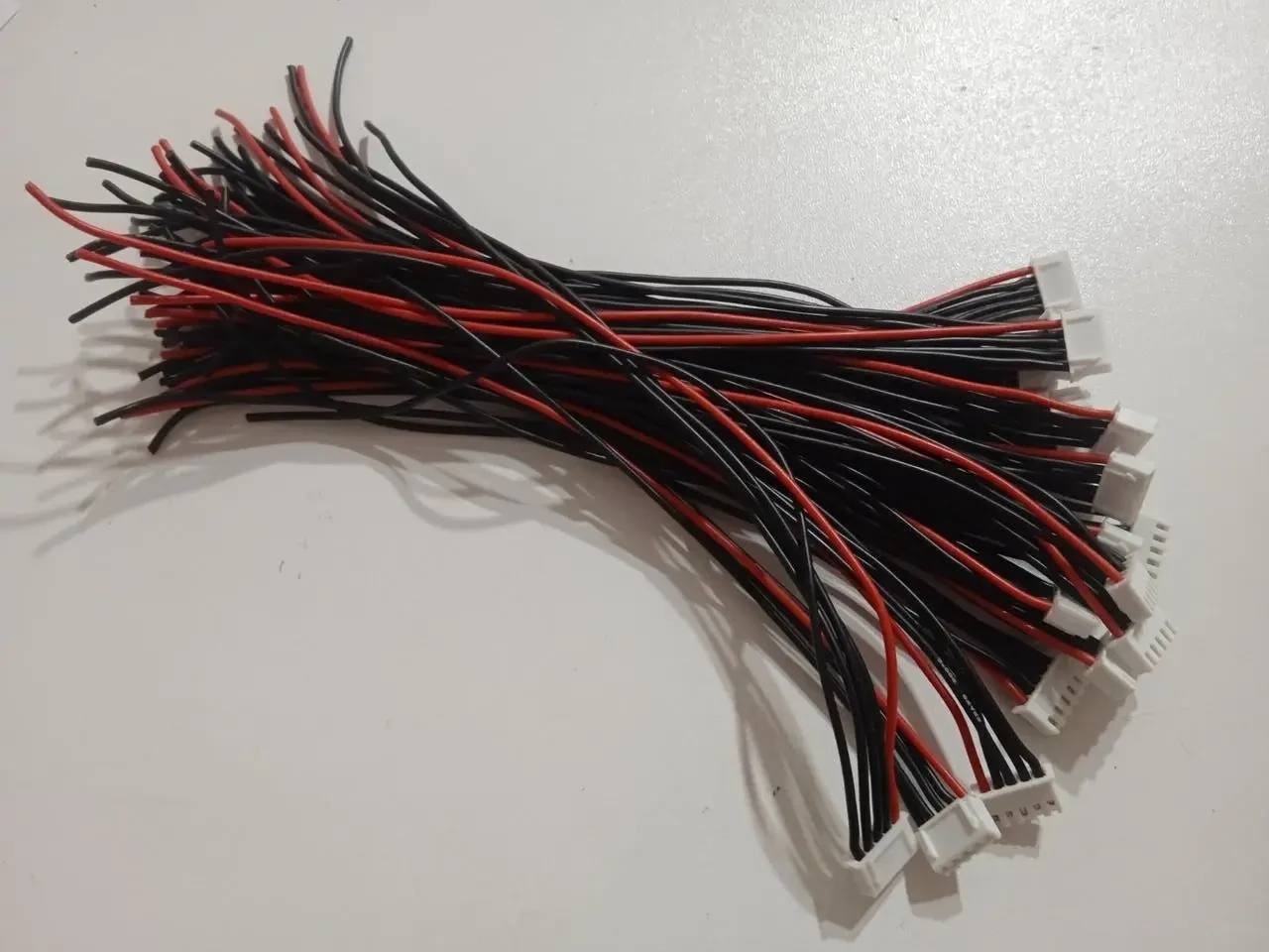 Балансувальний кабель JST-XH 4s 5 — pin з багатожильним кабелем 22AWG (20 см)