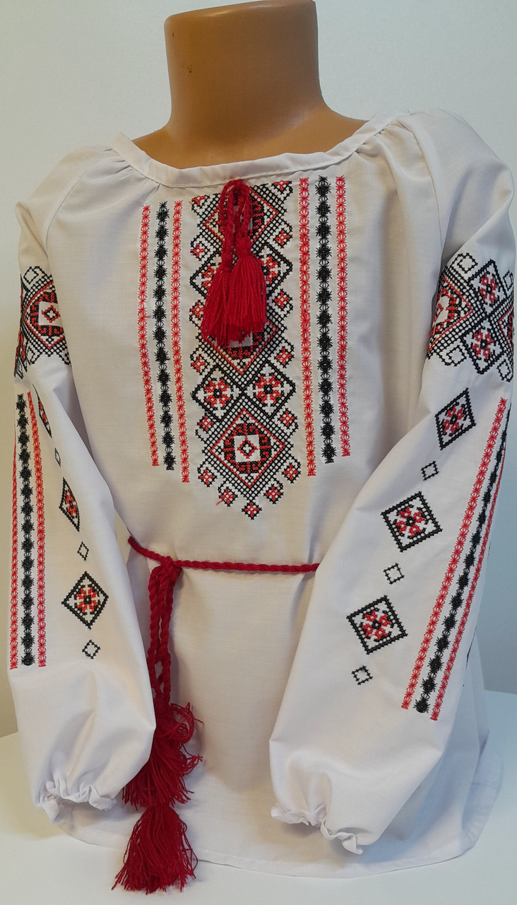 Вишиванка для дівчинки.