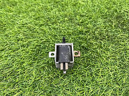 Клапан електромагнітний Mercedes-Benz E-class W124 3.2 1990 (б/у)