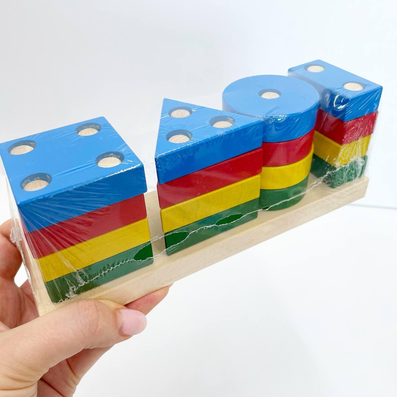 Дерев'яна пірамідка сортер геометричний "Гео Класик" KomarovToys. A 311, 16 елементів, вік від 2-х років