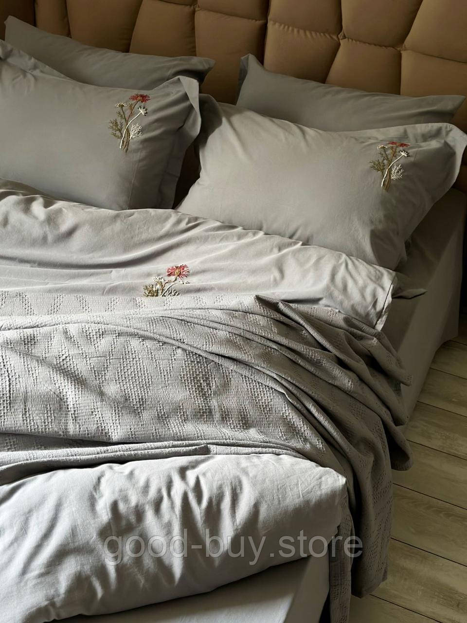 Постільна білизна з вишивкою і піке Saheser Noris grey євро 200х220, фото 1