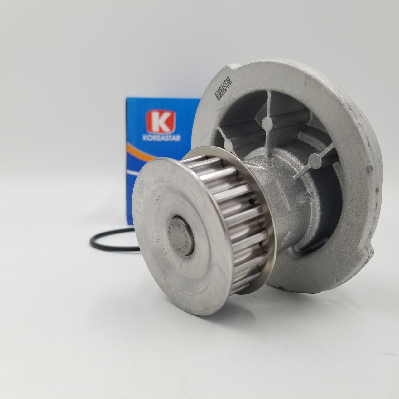 Насос водяной (помпа) Ланос 1,5, Авео 1,5 KS Корея 96352648