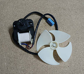 Двигун обдування для холодильника Ariston C00383336