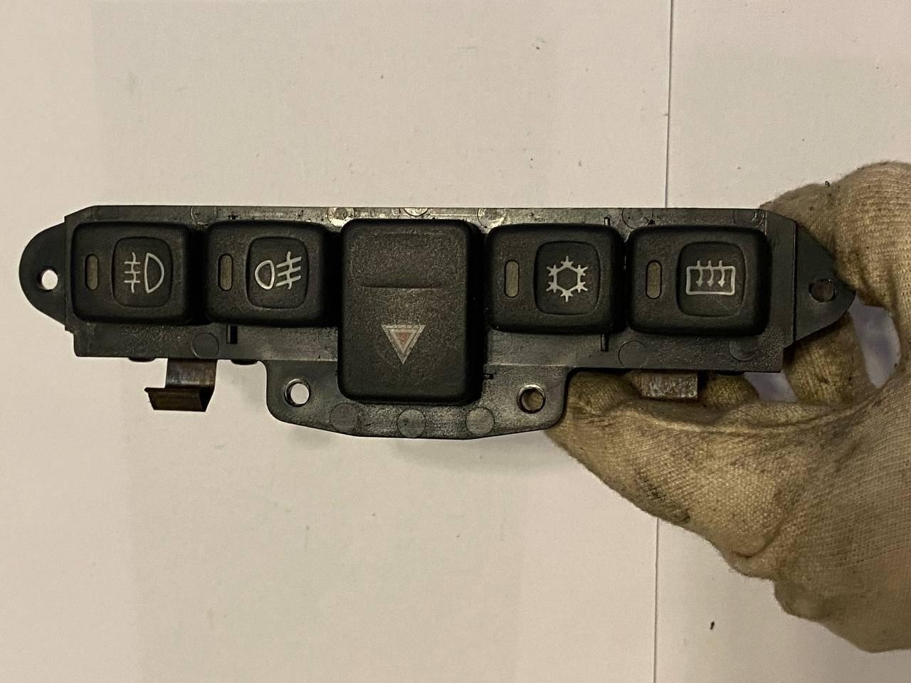 Кнопки FHR 100200 / FHR100200 / >ABS<, фото 1