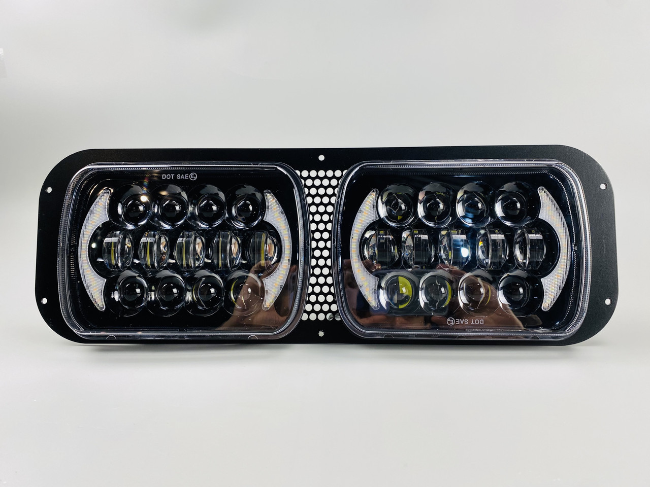 Плита перехідна в комплекті з двома фарами 5.7 inch (12.7 cm х 17.8 см) на МТЗ-82 без рамки, фото 1