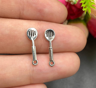 Підвіски на браслет "Лопатка Кухонна" / Упаковка - 10 шт / 18*5 мм / Срібний