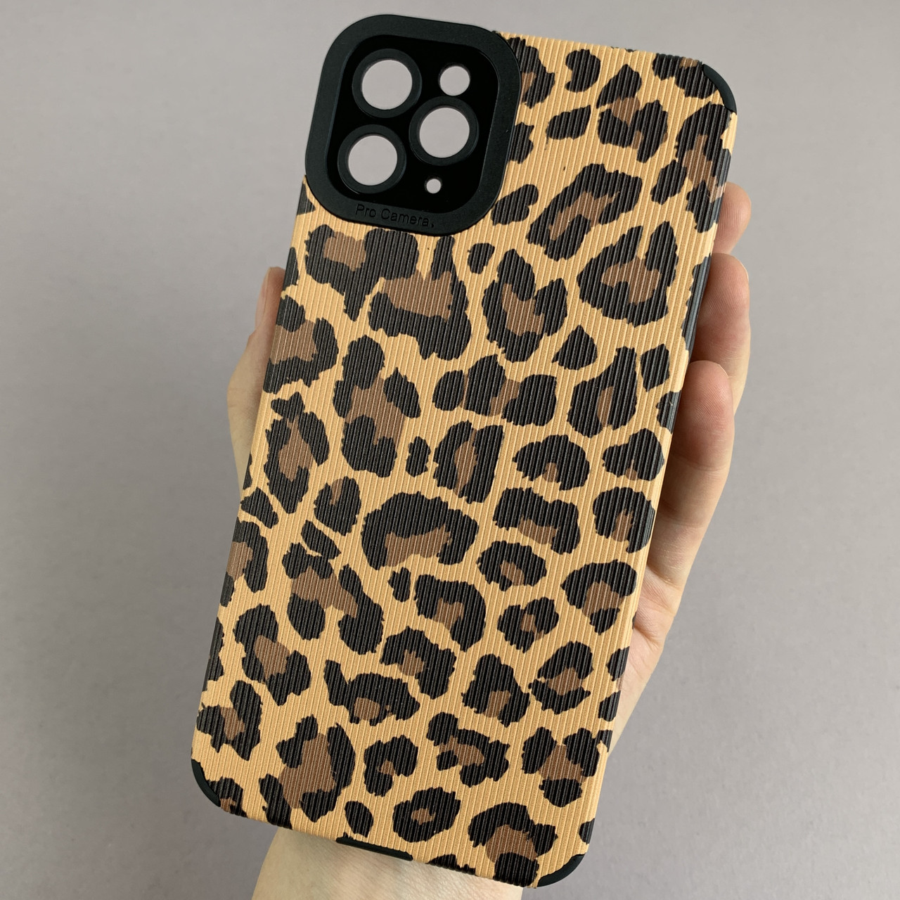 Чохол для Apple iPhone 11 Pro Max леопардовий чохол із захистом камери на телефон айфон 11 про макс чорний r4n