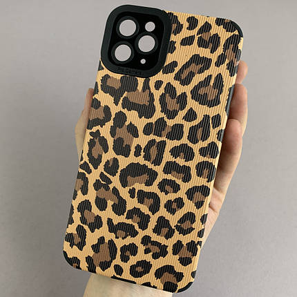 Чохол для Apple iPhone 11 Pro Max леопардовий чохол із захистом камери на телефон айфон 11 про макс чорний r4n, фото 1