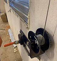 Ручна лебідка 816 кг настінна