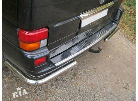 Захисна накладка на задній бампер VW T4