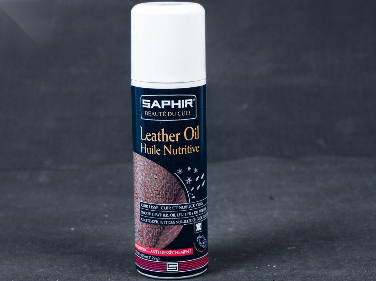 Водовідштовхувальна Пропитка Saphir Huile Protectrice HP Leather Oil, спрей, 200 мл (0705)