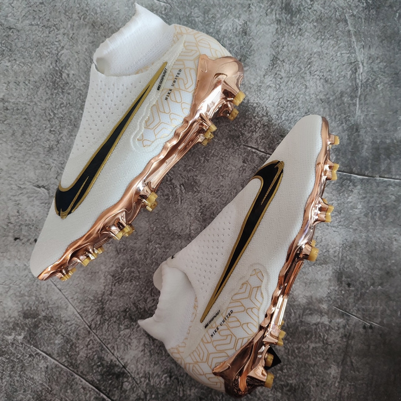 Бутси Nike Phantom GX FG/ бутси найк фантом/ футбольне взуття