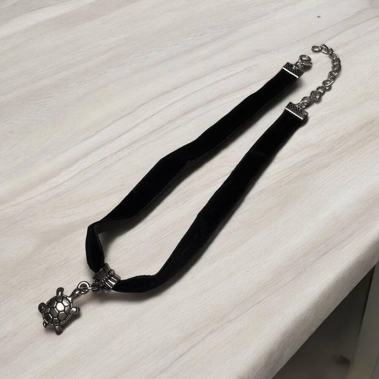 Прикраса на шию чокер оксамитовий черепаха (29/1 см, застібка 5 см)